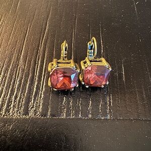 Chloe & Isabel - Earrings Garnet